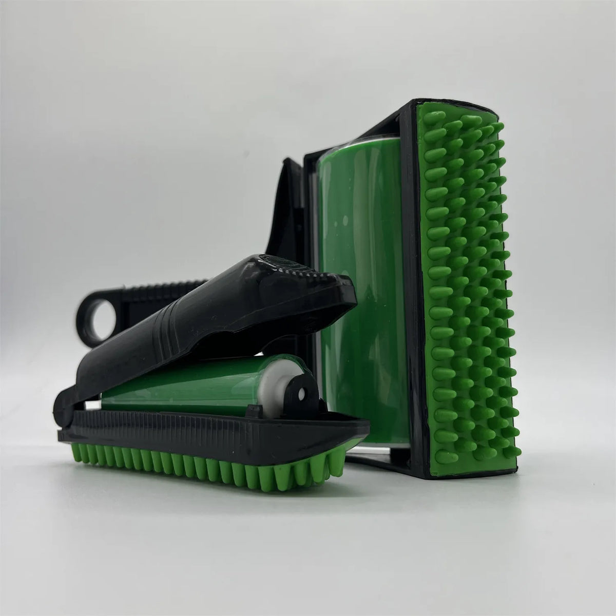 Side view of both green rollers